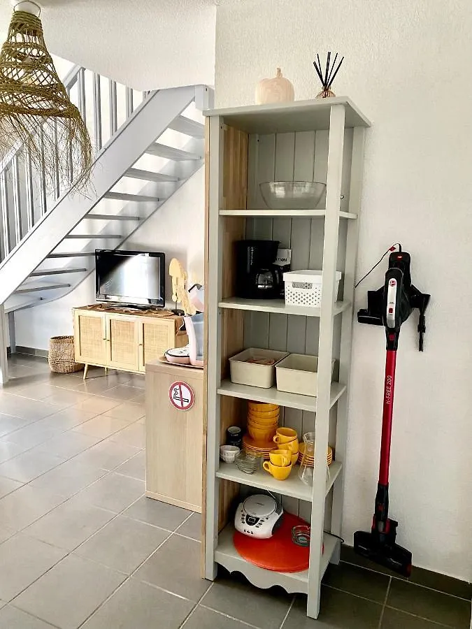 Maison De Vacances Au Calme 4 Personnes Residence Avec Piscine Aubignan