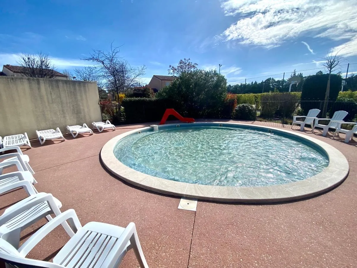 Maison De Vacances Au Calme 4 Personnes Residence Avec Piscine Aubignan 0*,