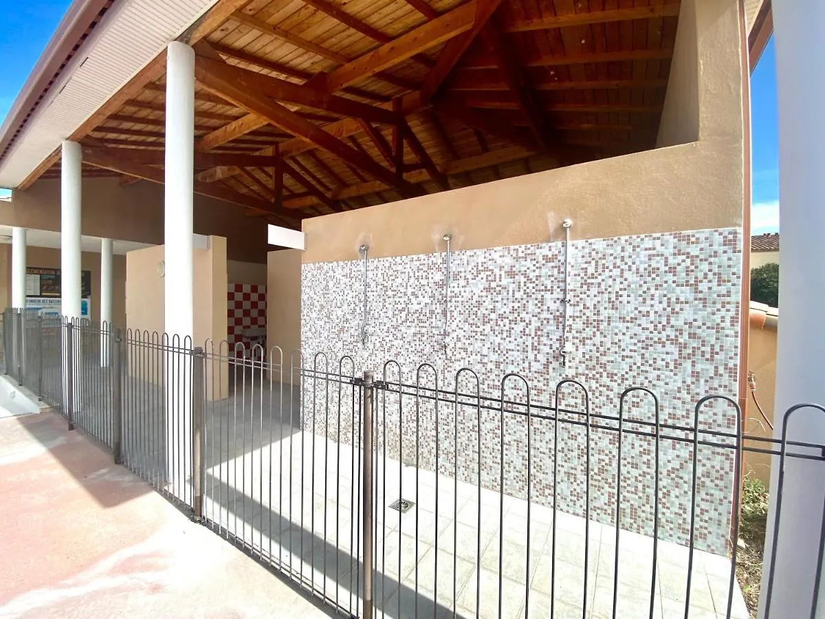 Holiday home Maison De Vacances Au Calme 4 Personnes Residence Avec Piscine Aubignan